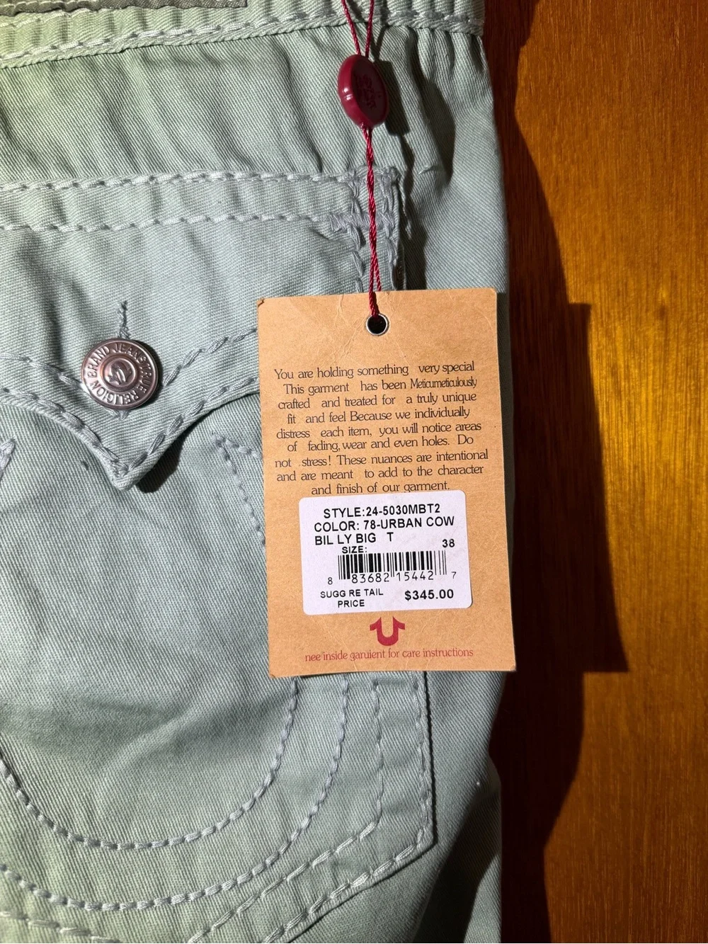 Men’s true religion Billy 38 light green NWT
